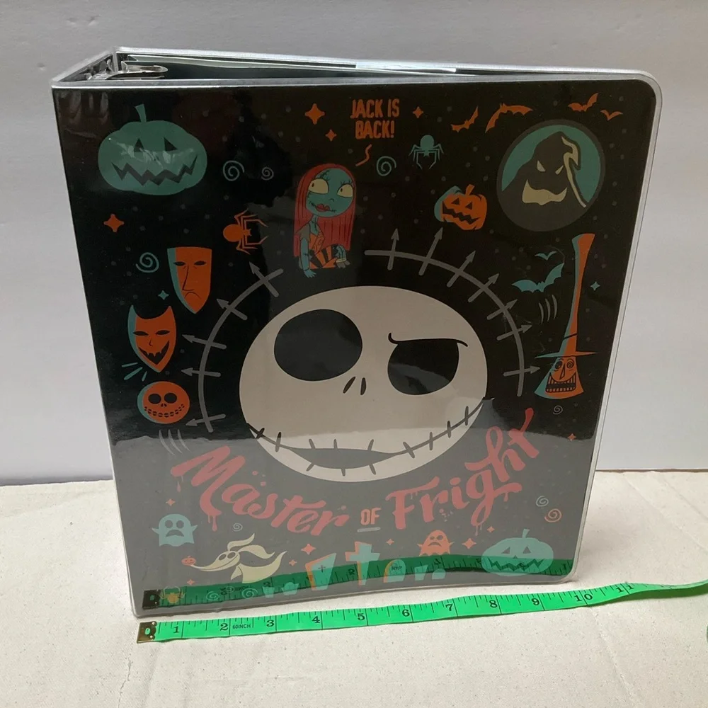 Nightmare Before Christmas: Advent Calendar: Ghoulish Delights & Binder